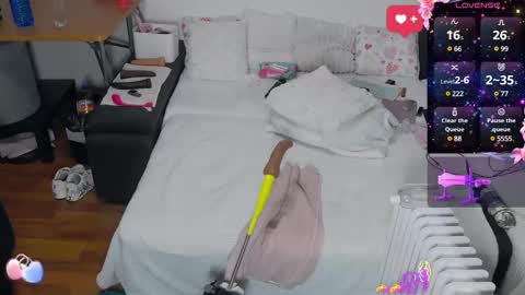 Jessica  Tyler online show from January 2025 10:17:02 PM