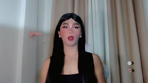 Snapshot of hot_khianna chatting on June 2026 03:43:01 PM Khianna online show from June 2026 03:43:01 PM