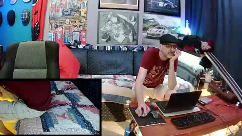 Snapshot of hot_krispy_kreme chatting on May 2026 11:32:01 PM hot_krispy_kreme online show from May 2026 11:32:01 PM