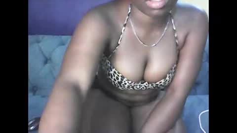 hot_latifah online show from March 2026 05:39:01 PM