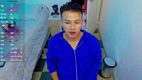 Snapshot of hot_latin_temptation chatting on June 2026 01:29:02 AM Alejandro online show from June 2026 01:29:02 AM