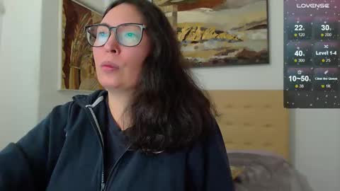 Halle online show from November 2025 12:18:02 PM