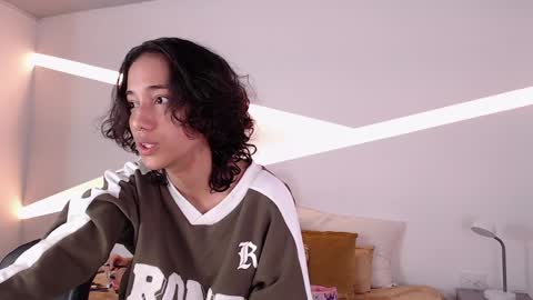 Alana online show from December 2024 09:20:02 PM