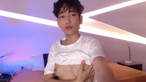 Alana online show from February 2025 08:14:02 PM