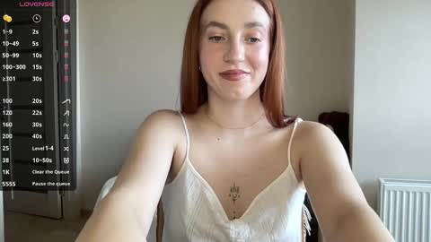 Lina online show from December 2025 09:50:02 AM