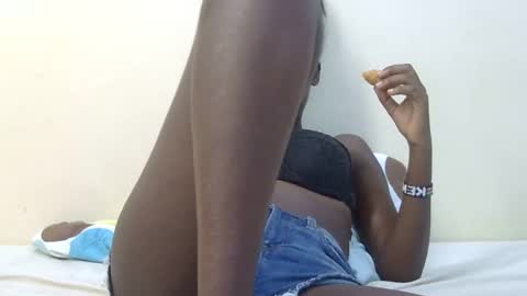 hot_melanie1 online show from April 2026 06:29:01 AM