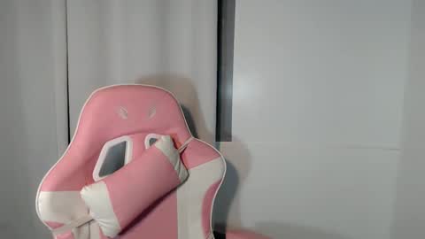 hot_pauline online show from April 2026 10:41:01 AM