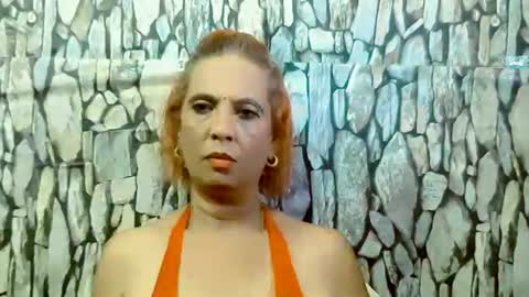 hot queen online show from February 2026 11:33:01 AM