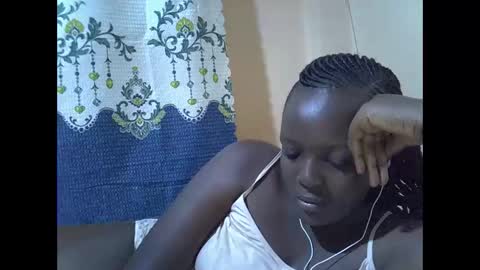 RAYLAH online show from January 2026 05:46:02 AM