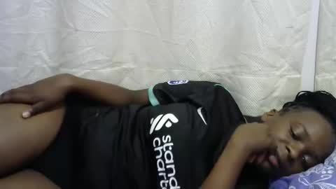 Hot rinah online show from December 2025 07:17:01 AM