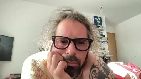 letmedoo2 online show from January 2025 11:11:01 AM