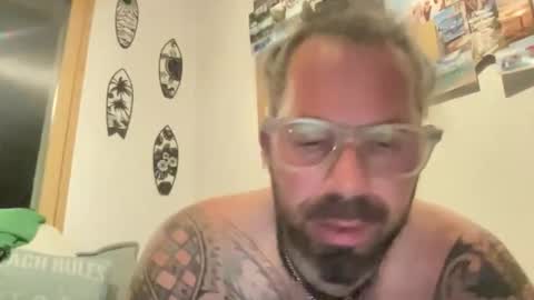 letmedoo2 online show from October 2025 07:26:02 PM