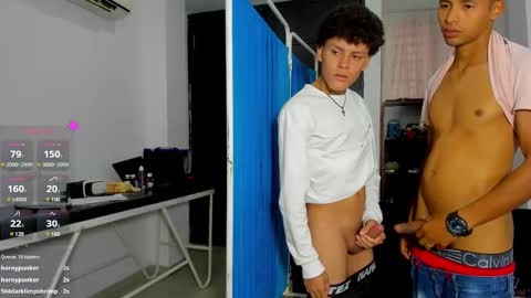 Vanesa Oliver and Andrew online show from February 2025 02:02:01 PM