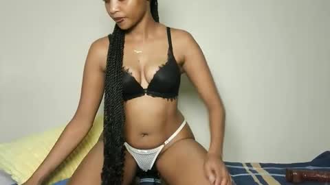 Snapshot of hot_sexy_babe chatting on May 2026 10:01:02 AM Bellah online show from May 2026 10:01:02 AM
