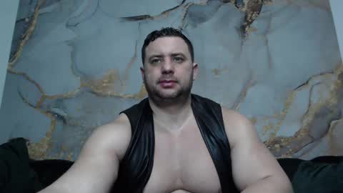 Stefano.. online show from January 2025 04:41:01 PM