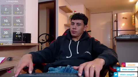 hot_twinks83 online show from September 2025 01:49:02 AM