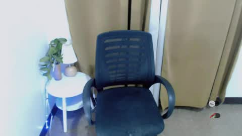 Snapshot of hot_yanna143 chatting on July 2026 03:14:02 PM Yanna online show from July 2026 03:14:02 PM