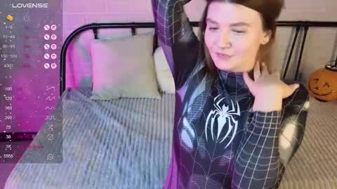 hotaleksaa online show from November 2025 02:12:01 AM