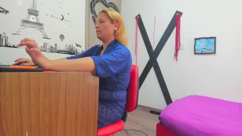 hotandfierylatinos online show from January 2025 06:07:01 PM