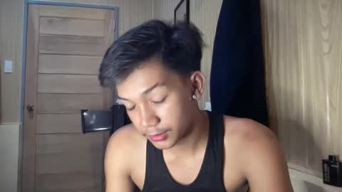 hotasian_jerome online show from April 2026 01:21:01 PM