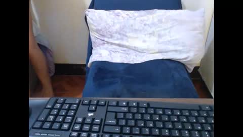 hotasianyue69 online show from April 2026 05:07:01 PM