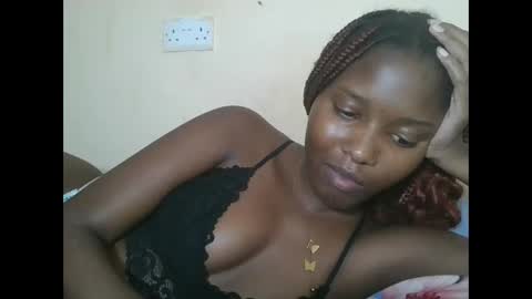 Snapshot of hotbabbee chatting on October 2025 08:04:01 PM love online show from October 2025 08:04:01 PM