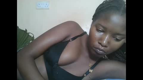 Snapshot of hotbabbee chatting on October 2025 08:26:01 AM love online show from October 2025 08:26:01 AM