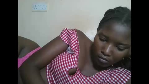 Snapshot of hotbabbee chatting on November 2025 09:25:01 PM love online show from November 2025 09:25:01 PM