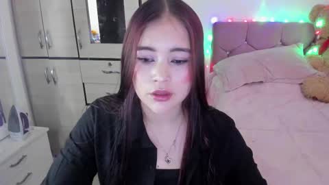 Snapshot of hotbbcwife chatting on February 2025 07:53:01 PM lesly and ander online show from February 2025 07:53:01 PM