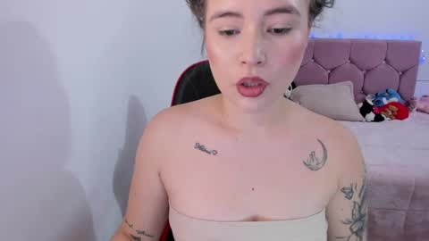 Snapshot of hotbbcwife chatting on June 2026 06:24:02 PM lesly and ander online show from June 2026 06:24:02 PM