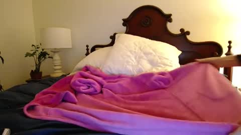 hotblondemilf1962 online show from March 2025 04:19:01 AM
