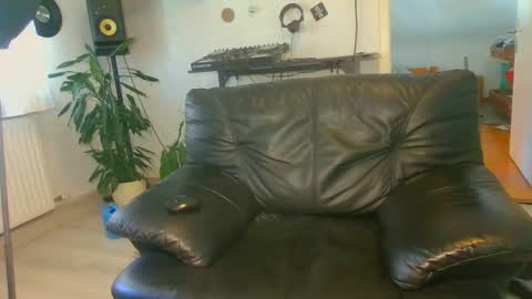 Snapshot of hotboy32891282 chatting on May 2026 02:03:01 PM hotboy32891282 online show from May 2026 02:03:01 PM