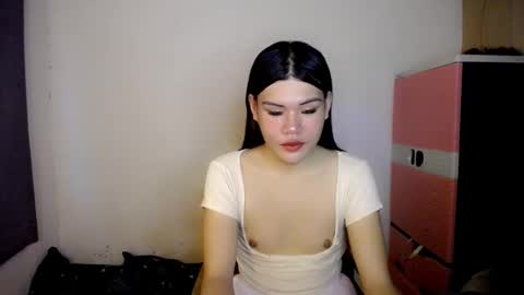 Snapshot of hotbunnyrainx chatting on June 2026 09:09:02 AM rain online show from June 2026 09:09:02 AM