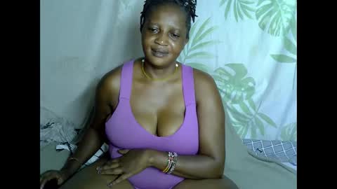 Big Boobs online show from September 2025 07:10:02 AM