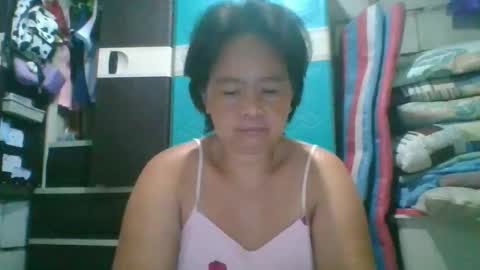 hotchicks4uxx online show from January 2026 11:40:01 PM