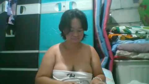 hotchicks4uxx online show from February 2026 11:47:02 PM