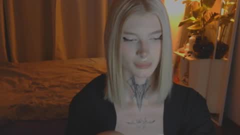 Snapshot of hotchubently chatting on March 2025 03:45:02 PM hotchubently online show from March 2025 03:45:02 PM