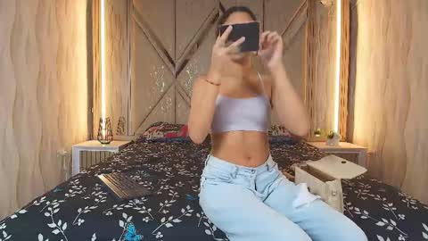 hotcouple_222 online show from June 2026 01:28:01 PM