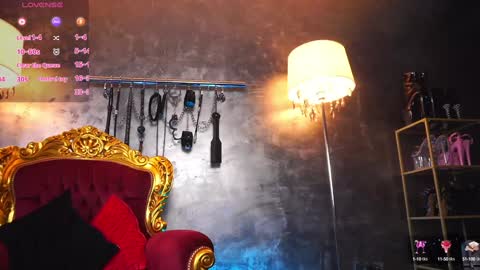 Snapshot of hotdesy_ chatting on January 2025 09:36:02 AM Mistress online show from January 2025 09:36:02 AM
