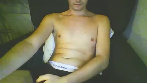 Hotdutchtwink22 online show from September 2025 09:31:02 PM