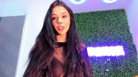 hotfallingdevil online show from February 2026 06:18:02 AM