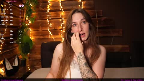 Snapshot of hotfrecklesgirl chatting on October 2025 11:11:02 AM hotfrecklesgirl online show from October 2025 11:11:02 AM