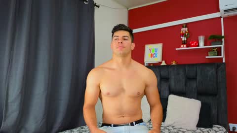 felipe  marcello online show from December 2024 07:38:02 PM