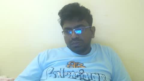 Snapshot of hotgluteus4321 chatting on April 2026 07:03:02 AM hotgluteus4321 online show from April 2026 07:03:02 AM