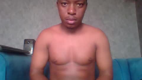 Snapshot of hotguyy001 chatting on February 2025 07:07:01 AM hotguyy001 online show from February 2025 07:07:01 AM