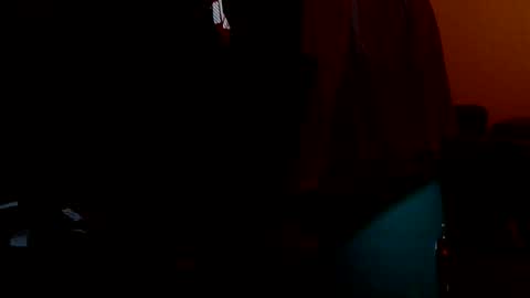 Hot Dutchie online show from January 2025 08:26:01 PM