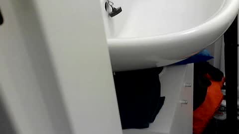 Hot Dutchie online show from January 2025 07:04:02 AM