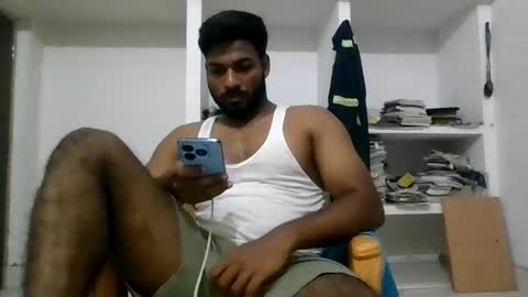 Snapshot of hothunkman352176 chatting on July 2026 05:18:01 PM hothunkman352176 online show from July 2026 05:18:01 PM
