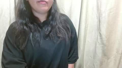 hotiemorenagurl18 online show from September 2025 09:09:01 AM