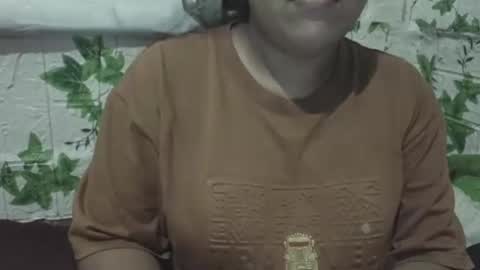 hotiemorenagurl18 online show from April 2026 01:05:02 PM